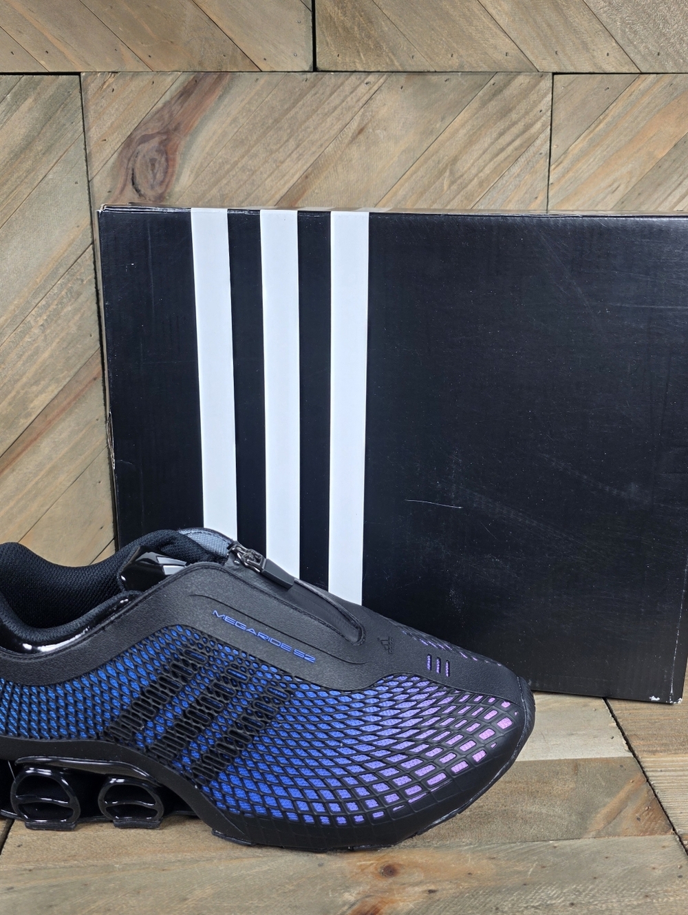 Adidas Megaride S2 Mens Athletic Running Shoes Size 8 Core Black Blue Purple